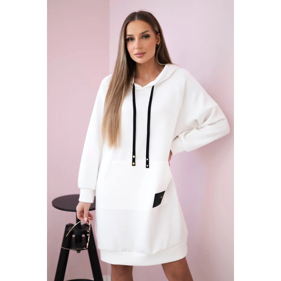 Balta suknelė su gobtuvu Eva 30860 - Moterims Balta suknelė su gobtuvu Eva 30860