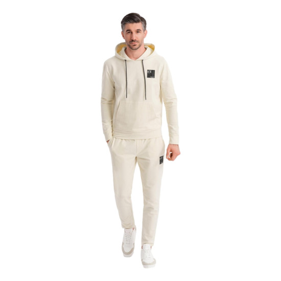 Vyriškas rusvos/baltos spalvos laisvalaikio komplektas Denat V2 Z107 - Vyrams Vyriškas rusvos/baltos spalvos laisvalaikio komplektas Denat Vyriški komplektai