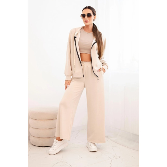 Moteriškas rusvas laisvalaikio kostiumas Jener Moteriški komplektai