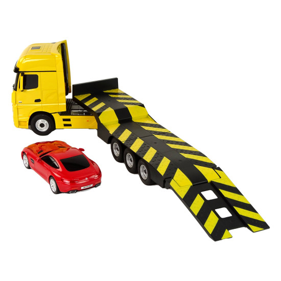 Vilkikas R/C Mercedes-Benz 1:26 Geltonas Raudonas Radijo bangomis valdomi žaislai
