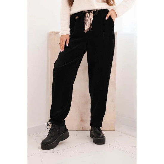 Moteriškos juodos spalvos kelnės Rica