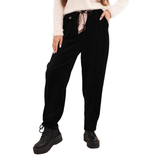 Moteriškos juodos spalvos kelnės Rica