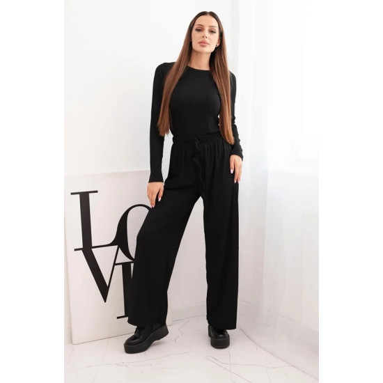 Moteriškas juodos spalvos komplektas Bert