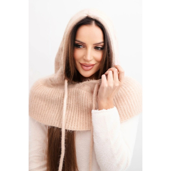 Moteriška šviesiai rusva kepurė Berlin