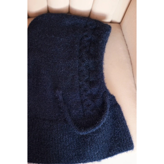 Moteriška tamsiai mėlyna kepurė Berlin