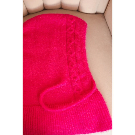 Moteriška ryškiai rožinė kepurė Berlin