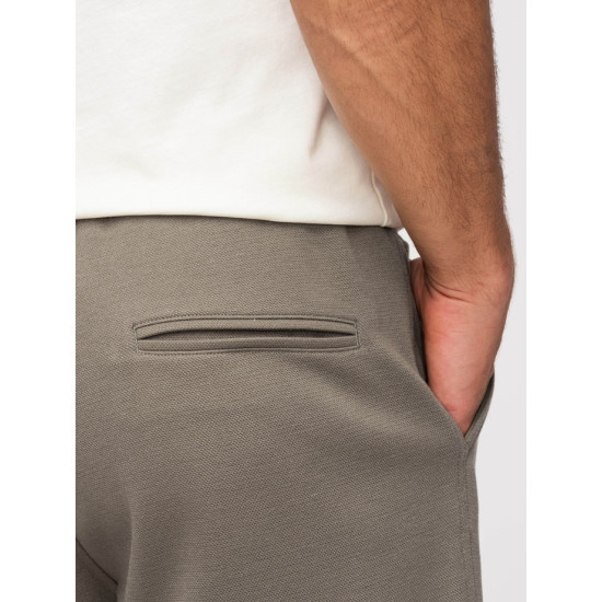 Carl-merkkiset miesten khaki-shortsit