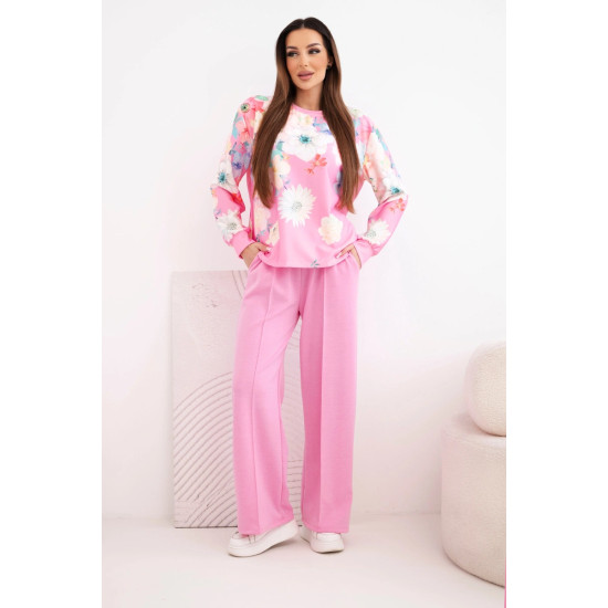 Różowy komplet damski z szerokimi spodniami Kwiaty