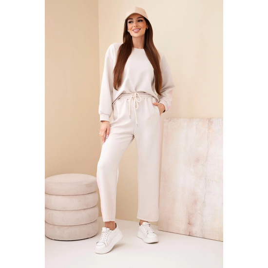 Moteriškas rusvas komplektas su juostelėmis Ambi