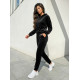 Moteriškas juodos spalvos veliūrinis kostiumas Moteriški komplektai
