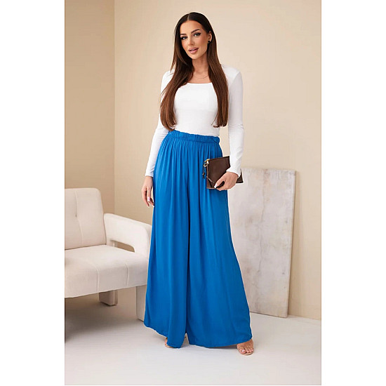 Women's Blue Pants Style