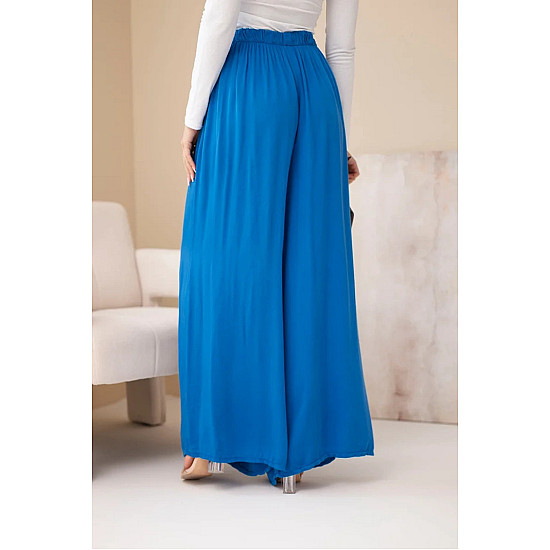 Women's Blue Pants Style