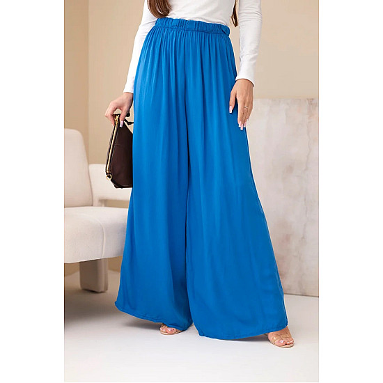 Women's Blue Pants Style