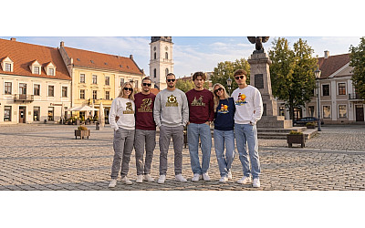 Džemperiai su miestų pavadinimais: nauja kolekcija tiems, kurie didžiuojasi savo miestu