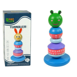 Medinė varlės formos piramidės bokštas