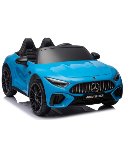 Mėlynas elektrinis automobilis Mercedes AMG SL63