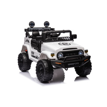 Электрическая машинка для детей Toyota FJ, белая
