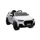 Audi Q7 baltas elektrinis automobilis