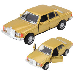 Klasikinis metalinis automobilis