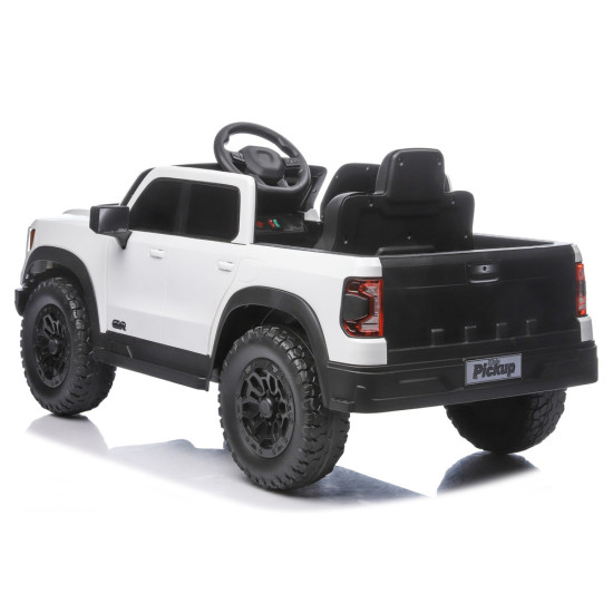 Akumuliatorinis baltas automobilis 4x4 P4 Elektrinės mašinėlės vaikams