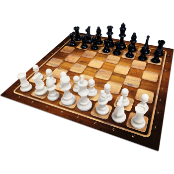 Классическая игра в шахматы 