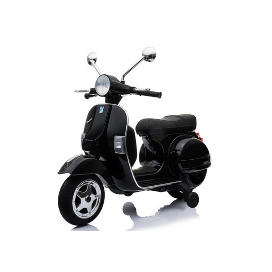 Juodas akumuliatorinis motoroleris Vespa Automobiliai