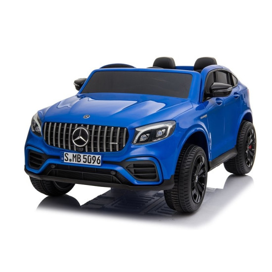 Mėlynas elektrinis automobilis Mercedes GLC 63S Automobiliai