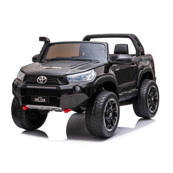 Toyota Hilux elektrinis juodas automobilis Automobiliai