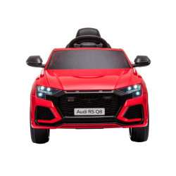 Raudonas akumuliatorinis automobilis Audi RS Q8