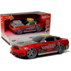 Raudonas sportinis automobilis