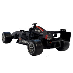 Juodas lenktyninis automobilis Bolides