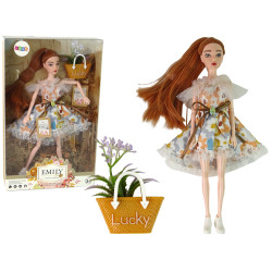 Lėlė Emilija su raudonais plaukais  Lėlė Emilija su raudonais plaukais