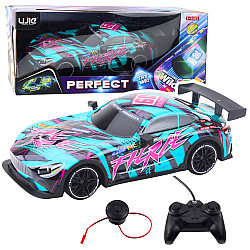 Radio-controlled racing car