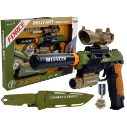 Karinis rinkinys su šautuvu ir peiliu