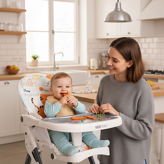 ECOTOYS kokkupandav lastetool koos mänguasjadega