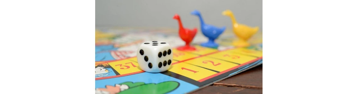 STALO ŽAIDIMAI - NE TIK MAŽIEMS VAIKAMS!