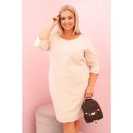 Moteriška šviesiai rusva suknelė Lena PLIUS dydis moterims