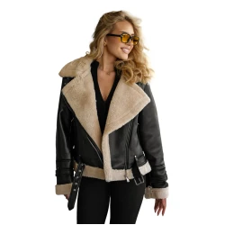 Moteriška juoda odinė striukė su kailiuku Elen