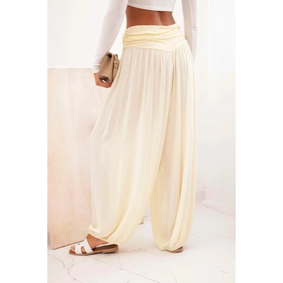 Moteriškos švisiai geltonos kelnės su klostėmis Prosa Džinsai ir Kelnės