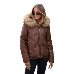 Moteriška rudos spalvos striukė Velvi