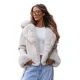 Moteriška balta striukė su kailiu Nikol Moteriškos striukės