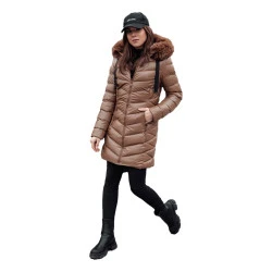 Moteriška ruda dygsniuota striukė Crystal