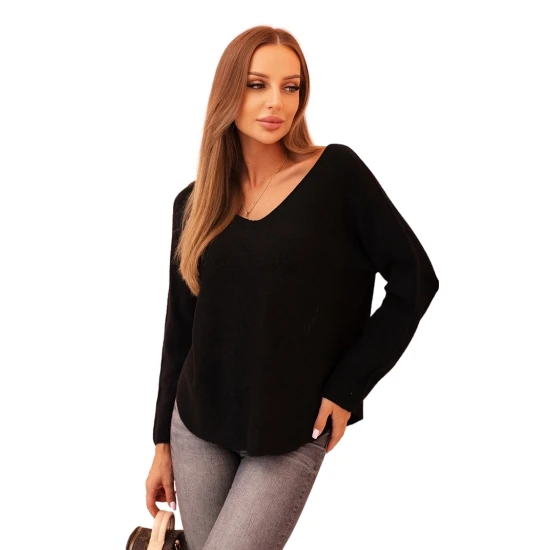 Moteriškas juodas megztinis Remo Moteriški megztiniai