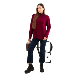 Moteriškas bordo megztinis aukštu kaklu Larsi