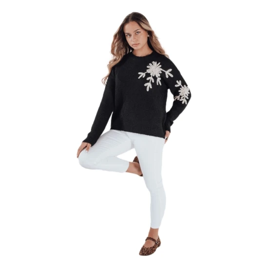 Moteriškasm juodas megztinis Daga Džemperiai