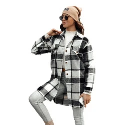 Moteriškas juodas marškinių stiliaus švarkas Plaidify