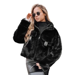 Moteriškas juodas trumpas kailinis paltas Ariel