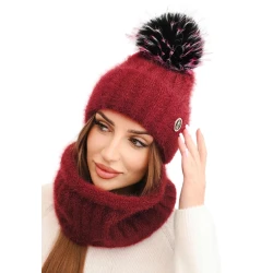 Moteriška bordo spalvos kepurė ir šalikas Nora