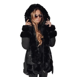 Moteriška juoda striukė su kailiu City