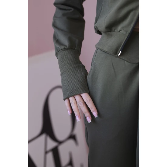 Moteriškas chaki spalvos  komplektas Donni 9365